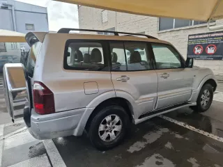 Mitsubishi Montero 2003
