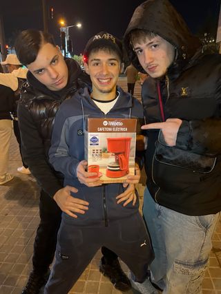 Cafetera Eléctrica iWotto 6 Tazas Roja