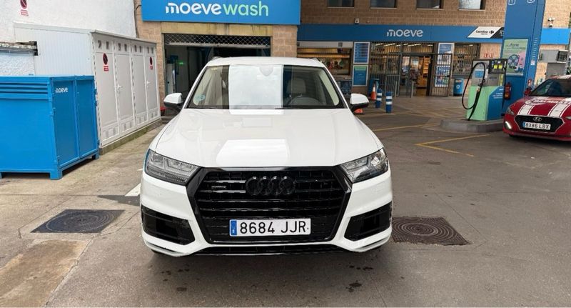 Audi Q7 2015 - foto 1