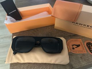 OCCHIALI DA SOLE HAWKERS PAULA ECHEVARRI NUOVI