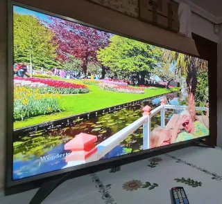 TV LG 50 4K UHD Smart TV