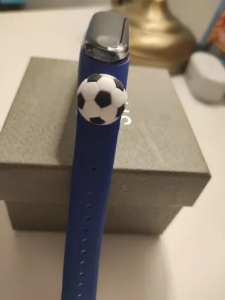 Reloj infantil azul con balón de fútbol