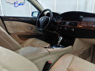 BMW Serie 5 2008 E60 520d LCI Automático