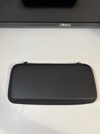 Nintendo Switch+Funda+Pokémon Espada y Perla