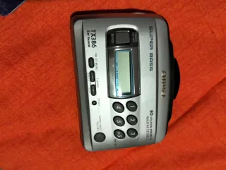 Radio walkman Aiwa TX386 AM/FM Stereo cassette