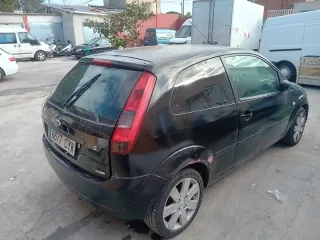 Ford Fiesta 2004