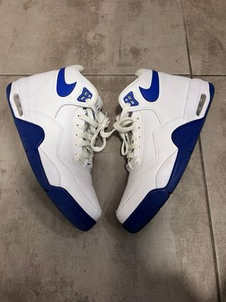 Nike Air Flight Talla 41 Blancas y Azules