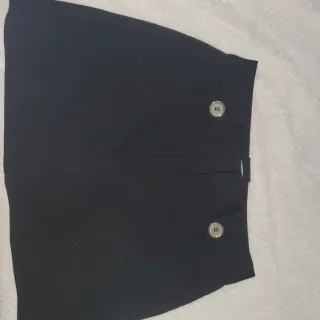 Falda corta Mango negra