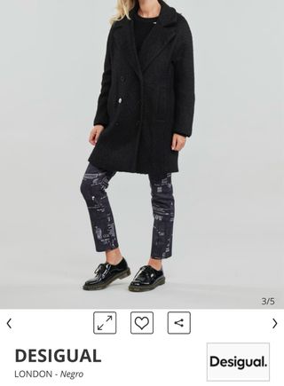 Chaquetón Desigual negro