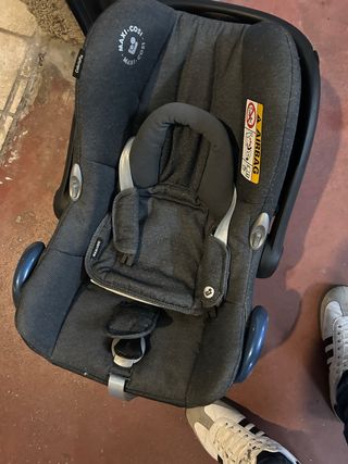 Maxi-Cosi Silla Coche/Carro + Adaptadores Bugaboo