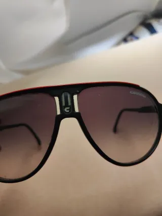 Occhiali da sole Carrera da uomo neri e rossi