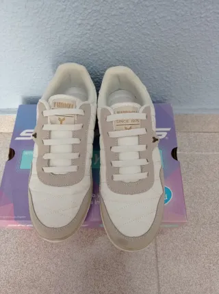 Deportivas Yumas Beige y Blancas