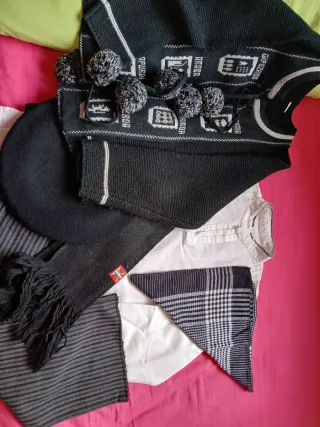 Traje casero niño negro y blanco.talla 8.10.