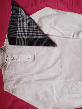 Traje casero niño negro y blanco.talla 8.10.