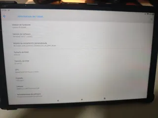 Tablet Lenovo M10HD con caricabatterie