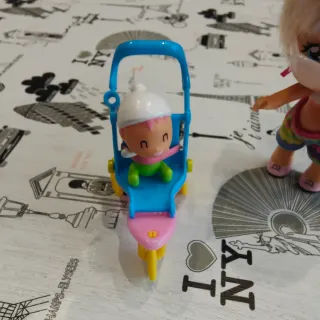 Barriguita mamá running con carrito y bebé