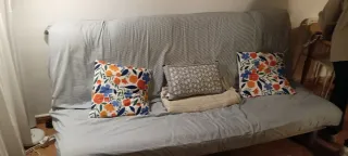Sofá cama (Está en cambrils)