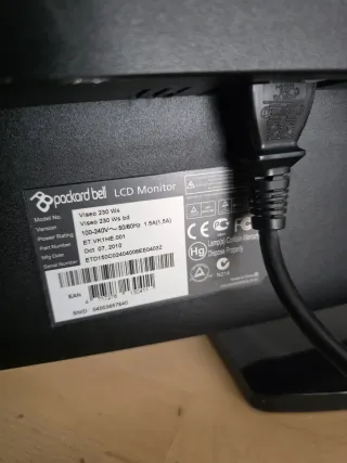 Ordenador y Pantalla