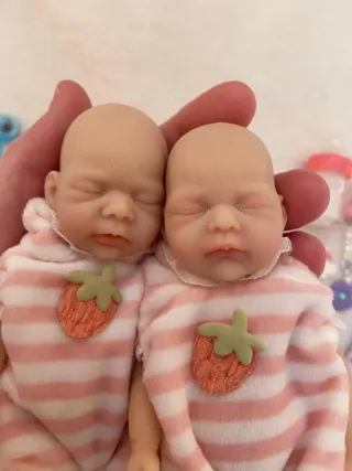 Lote 2 Bebés Reborn 16 cm, Silicona