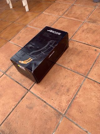 Jamonero Arcos de Bambú y Metal