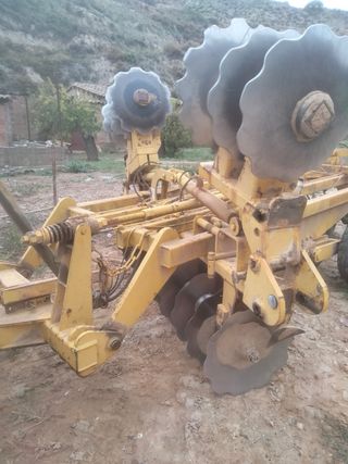 Grada de discos 32 en V