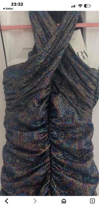 Vestido fiesta mini Zara plateado talla M