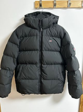 Abrigo plumífero Tommy Hilfiger negro talla S