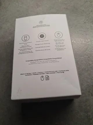 Ratón Logitech USB con cable