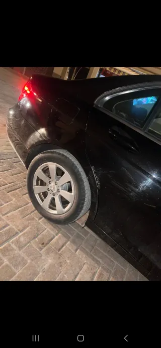 Mercedes-Benz c200 2012