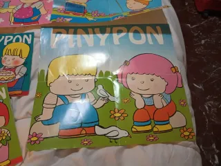 Carpeta, fascículos 1 al 5 , y 3 poster Pin y Pon