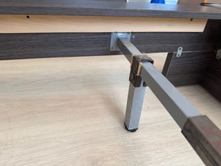 Cama de matrimonio, cabezal y mesitas