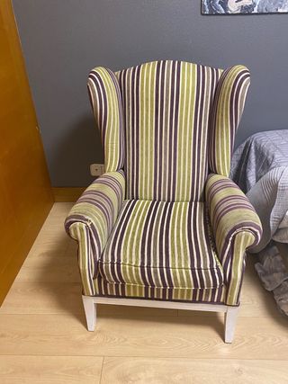 Butaca orejera rayas verde y morado