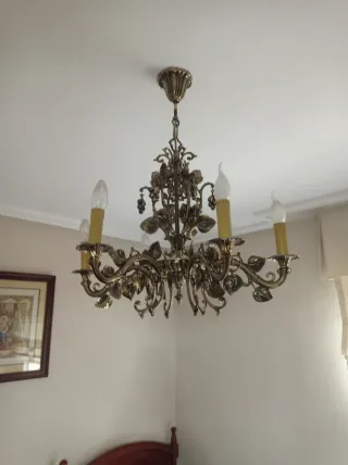 Lámpara de bronce estilo vintage