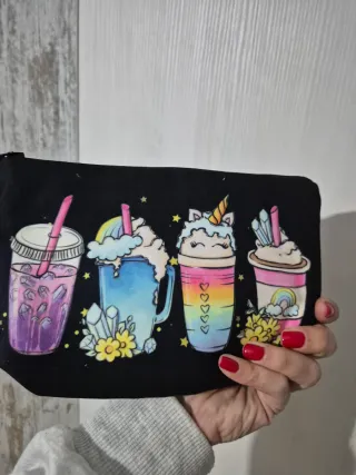 Neceser estampado bebidas kawaii