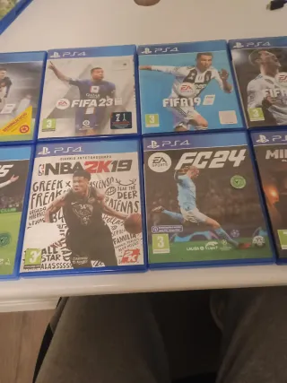 Lote Juegos PS4: FIFA 16, 20, 22 y FC 25