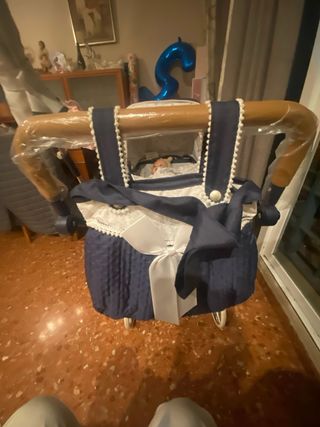 Carrito de muñecas reborn NUEVO grande con la caja