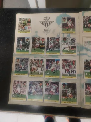 Álbum cromos Liga 81-82 ESCUCHO OFERTAS RAZONABLES