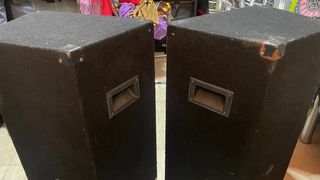 Pareja Altavoces Johnson Negros