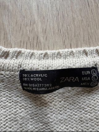 Jersey Zara Beige Cuello de Pico