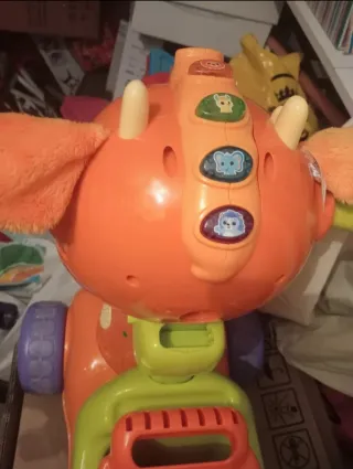 Correpasillos patinete Cervatillo VTech