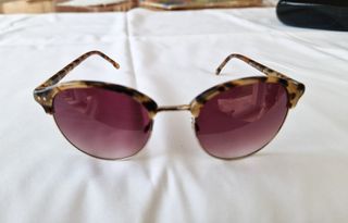 Occhiali da sole Massimo Dutti montatura dorata