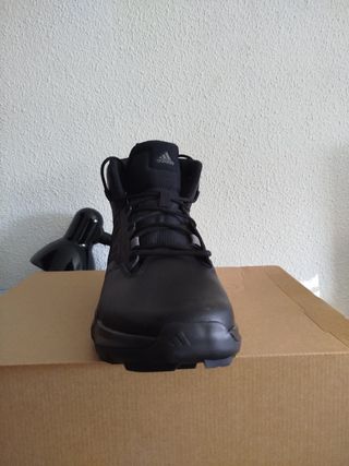 Stivali Adidas Terrex Taglia 46
