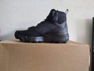 Stivali Adidas Terrex Taglia 46