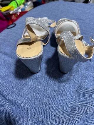 Zapatos de fiesta plateados tacón plataforma