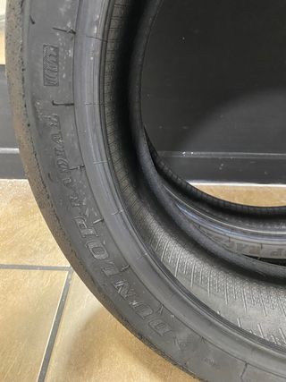 Pareja Dunlop 212 gp racer