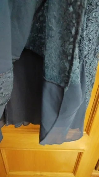 Vestido y chaqueta azul encaje