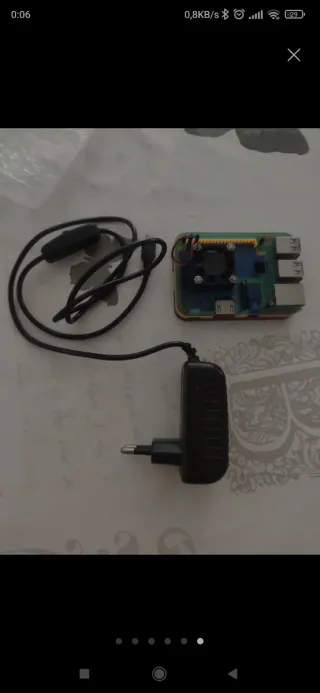 Raspberry Pi 3 Model B - Carcasa y Tarjeta 32GB