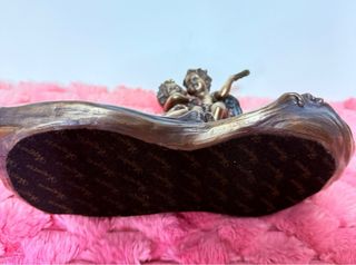 Escultura Bandeja Querubines en Ola Veronese