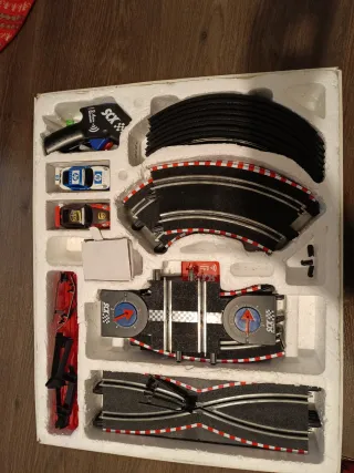 Scalextric Compact 1:43