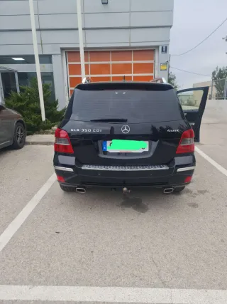 Mercedes-Benz  CLK 2010